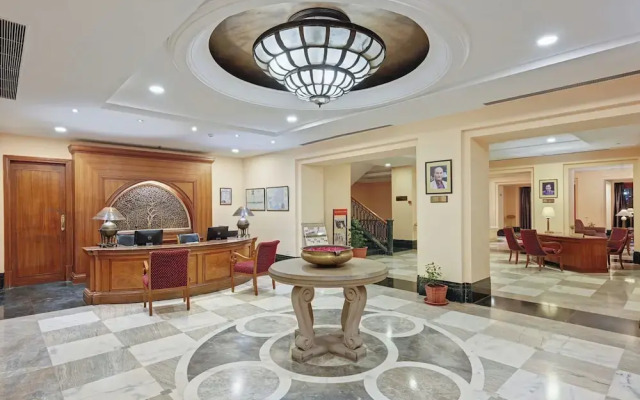 Cama Hotel