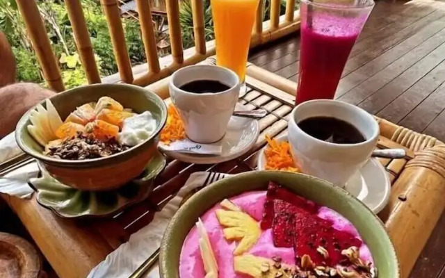 Penida Bambu Green Suites