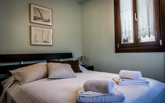 Daphne House In Pelion