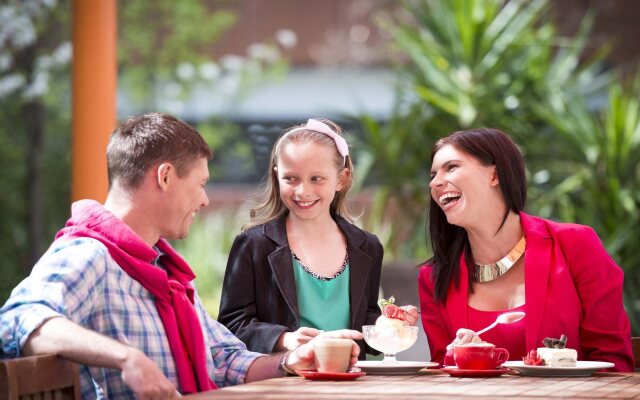 Peppers Gallery Hotel Canberra