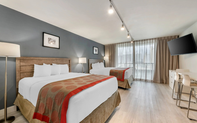 Travelodge by Wyndham Kamloops Mountview