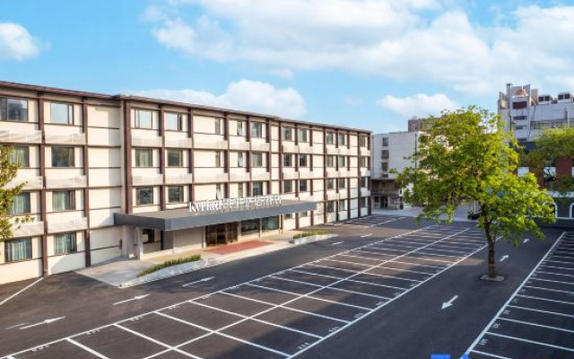 Kyriad Hotel (Kaifeng Qingming Riverside Park Drum Tower Night Market Branch) – Exterior – Kaifeng