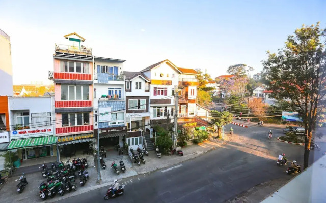 TTR Vincent Hotel
