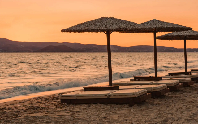 Almiriki Naxos Beachside Living
