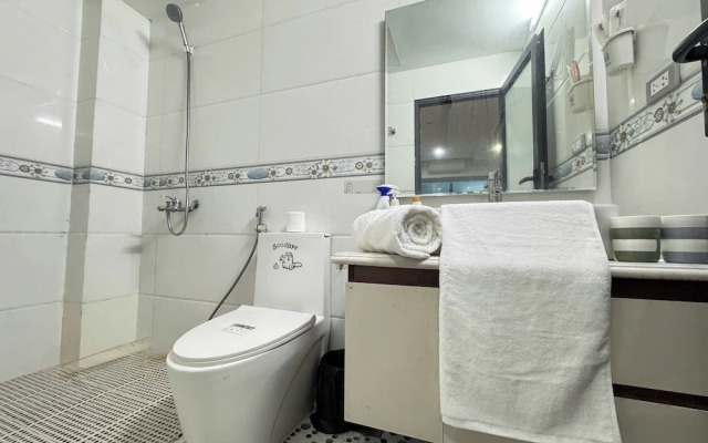 Tay Ho Apartment