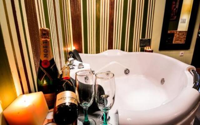 Camelia Suites