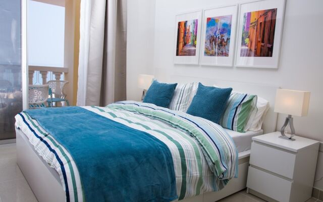 Al Hamra Village Holiday Apartments
