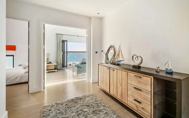 Penthouse Waterstone 14 - Spectacular Sea Views