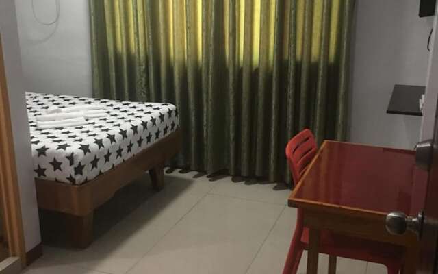 Princess Perrine Suites