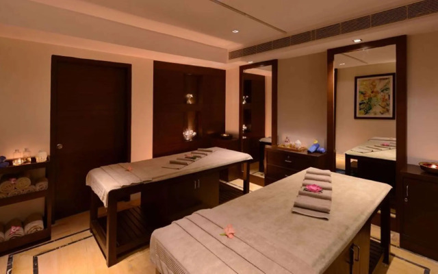 Golden Tulip Chandigarh, Panchkula