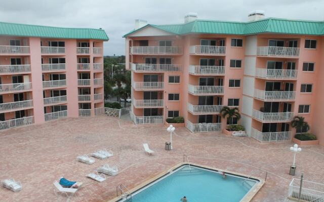 Beach Palms 404 Apartment