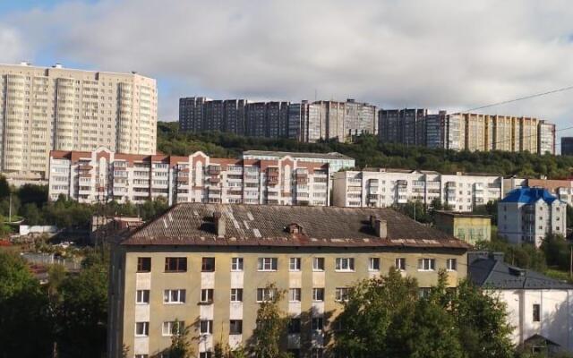 На сутки 51 на улице Карла Либкнехта 42