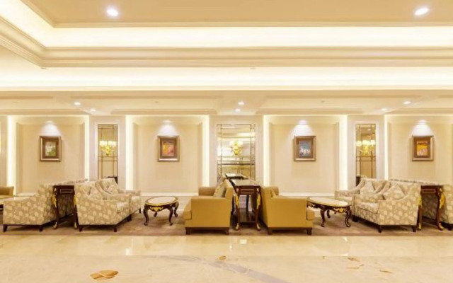 Southeast Huadu Hot Spring Hotel