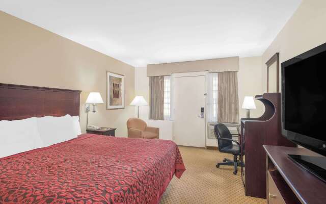 Days Inn by Wyndham Springfield/Phil.Intl Airport