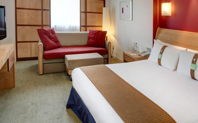 Holiday Inn Aylesbury by IHG