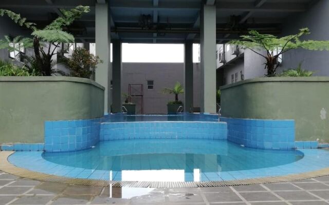 OYO 2396 Apartment Grand Asia Afrika By Prisma