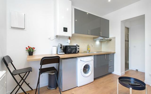 studio 2 persons cosy Paris