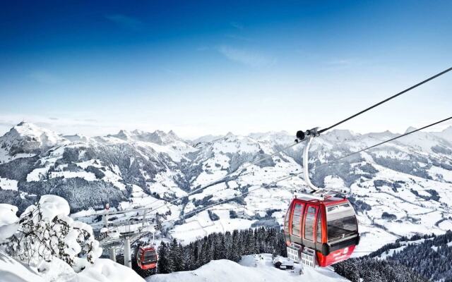 Spacious Apartment in Kitzbuhel near Ski Lift