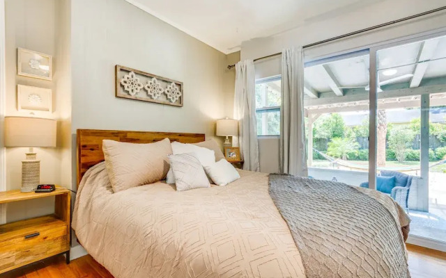 Pet-friendly Pensacola Home w/ Sunny Backyard!
