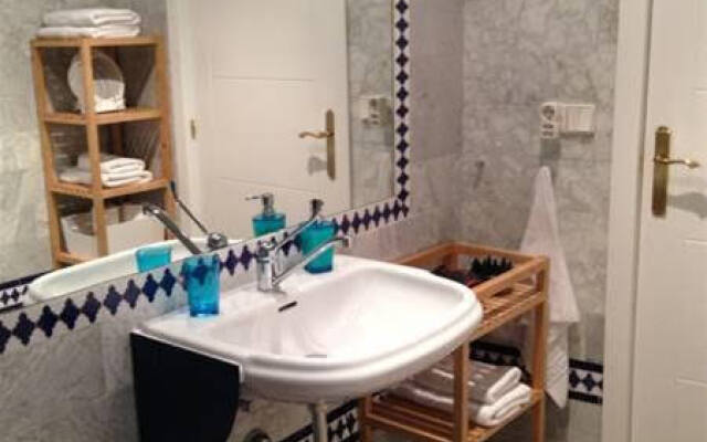 Sevilla Central Suites. Apartamentos Fabiola