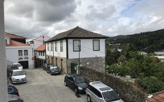 House With 3 Bedrooms in Lamego, With Wonderful City View and Wifi
