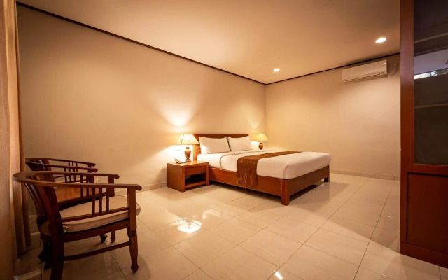 Yulia Beach Inn Kuta