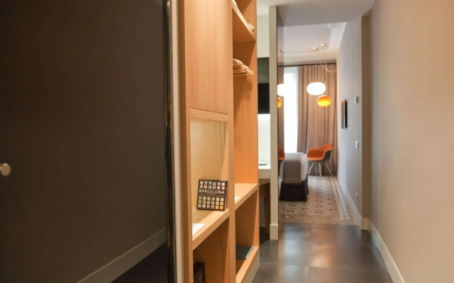 Alexandra Barcelona Hotel, Curio Collection by Hilton