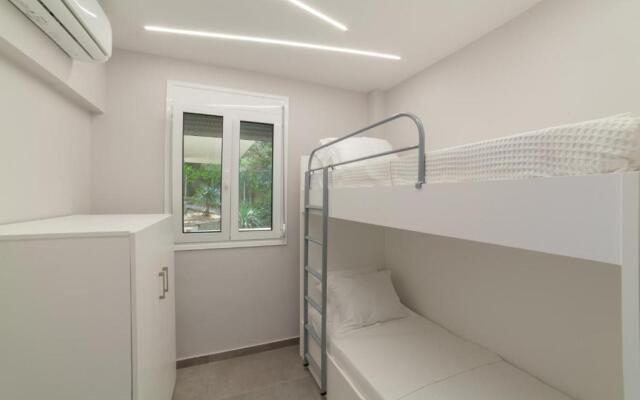 Althea Suites by Travel Pro Services- Nea Moudania Halkidiki