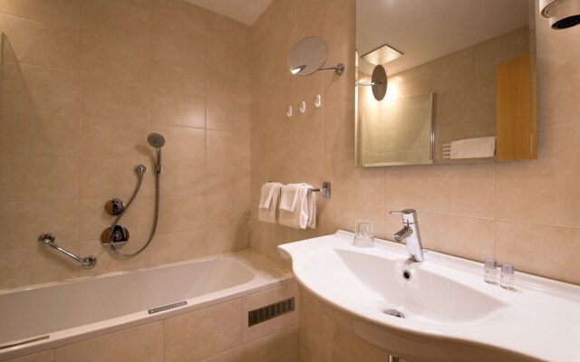 La Tambra B&B Residence - central with Restaurant