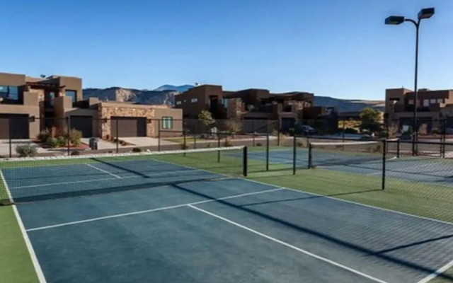 Poolside Playground, St. George