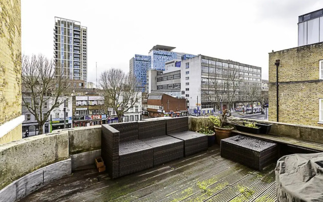 Converted Brewery Apartment With Terrace