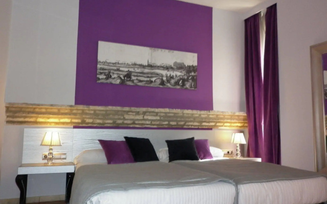Los Seises Sevilla, a Tribute Portfolio Hotel