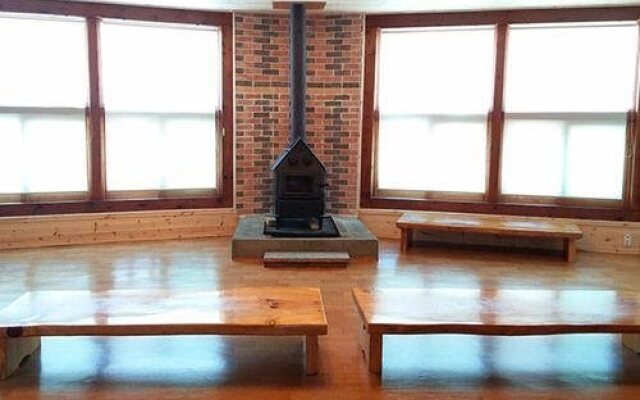 Gapyeong Lakeside View Pension