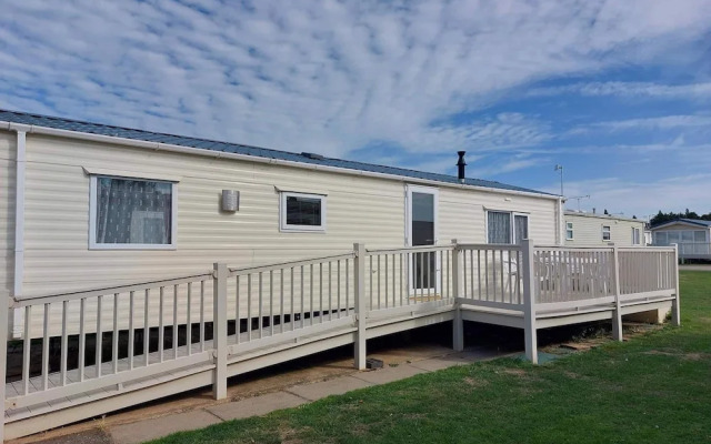 2 Bedroom Caravan in Hunstanton Free Wi-fi