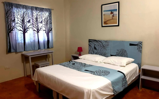 Gipsy Ranch Rooms - Hostel