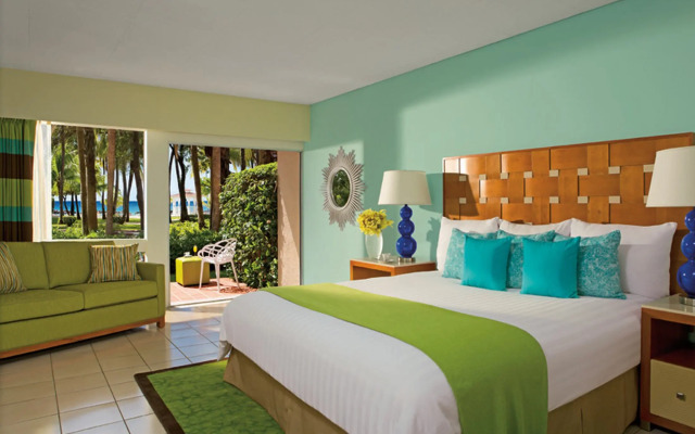 Sunscape Curacao Resort, Spa & Casino - All Inclusive