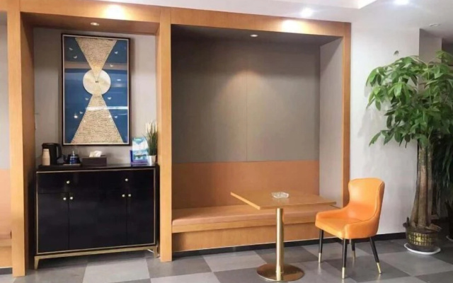 Light Stay Hotel (Jinan Jiyang Bus Terminal Branch) – Lobby – Jinan