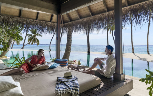 Shangri-La Villingili Resort