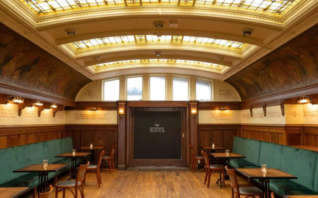 NH Amsterdam Schiller