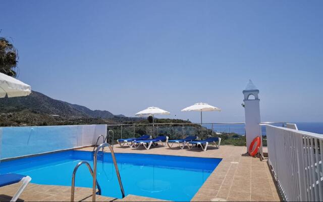 Hotel Playamaro