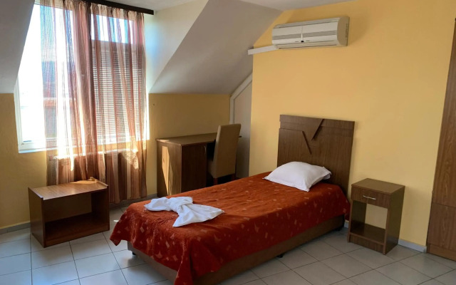 Hotel Alpha