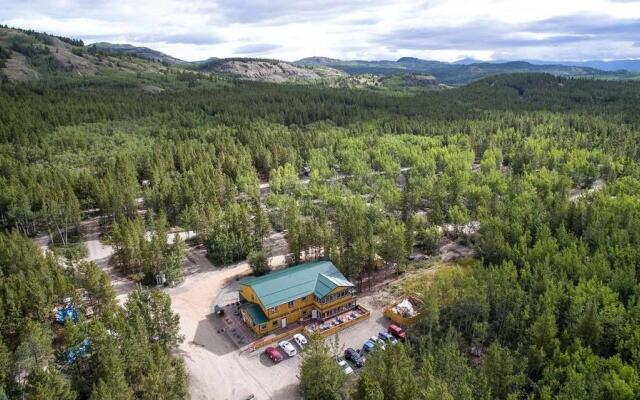 Hot Springs Campground & Hostel