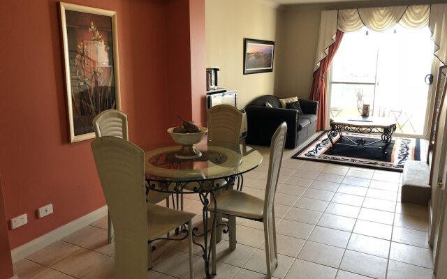 Castlereagh on Middleton - Apartment 4