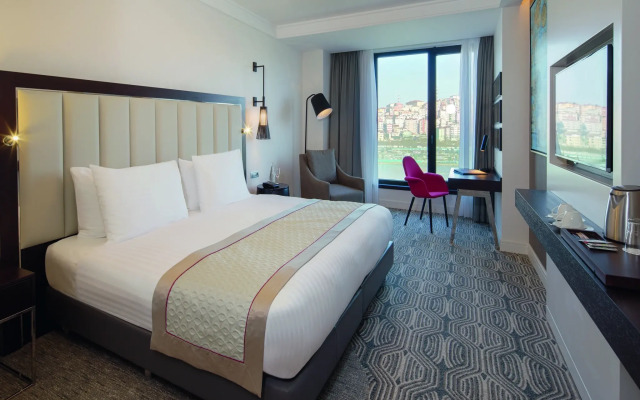 Mövenpick Hotel Istanbul Golden Horn