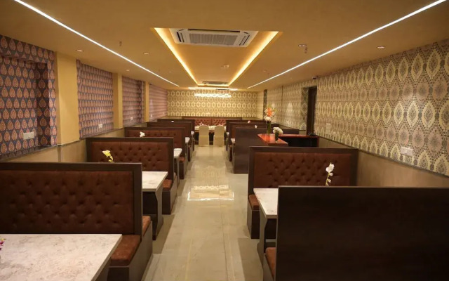 Hotel Ananta Sayana