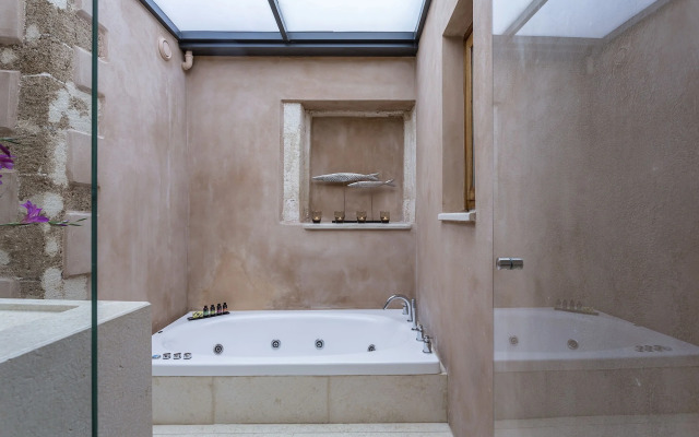 Casa Delfino Hotel & Spa