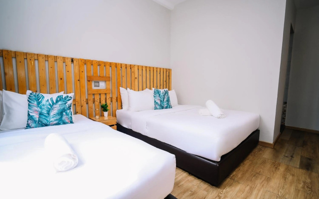 Swing & Pillows - Kota Warisan – Guest Rooms – Sepang