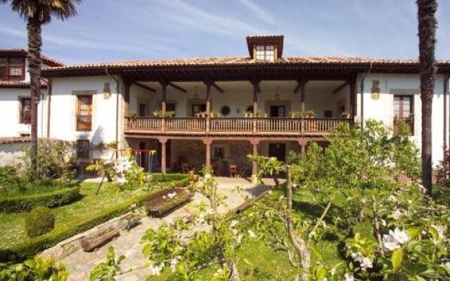 Casa de Aldea La Casona de Los Valles