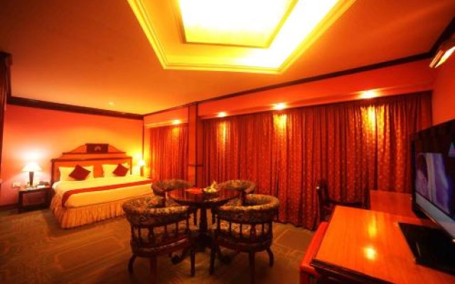 The Surya - Luxury Airport Hotel