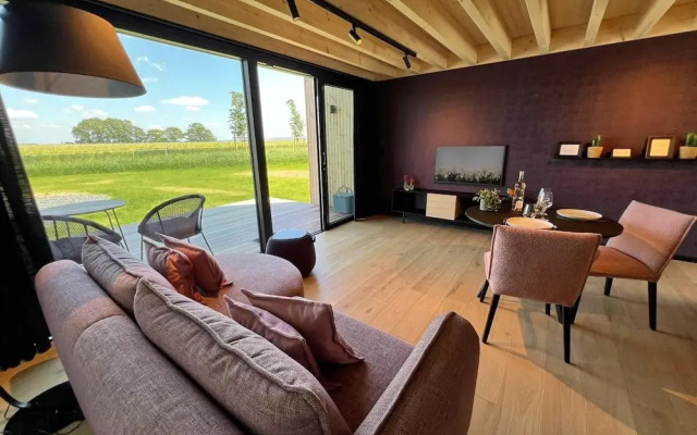 Romantic Holiday Home With Shared Pool